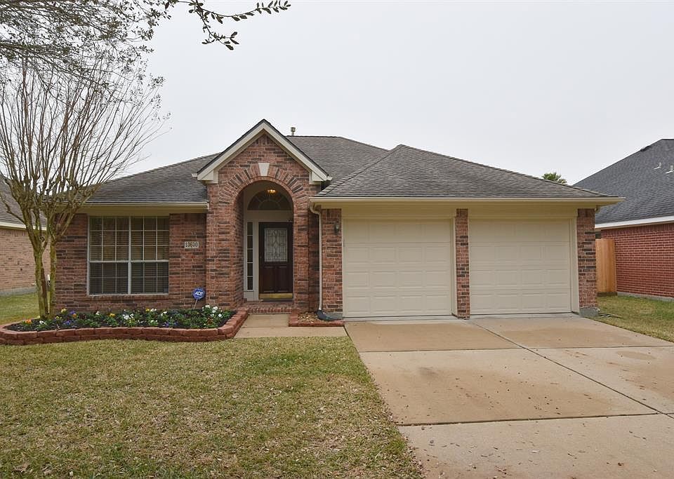1st image of 13630 Apple Knoll Ct