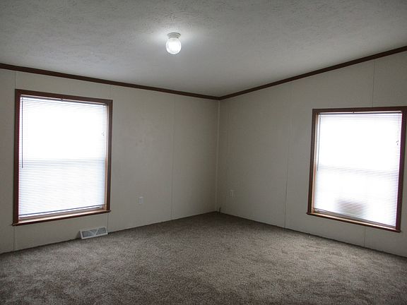 2nd image of 3440 Creekside Blvd #17