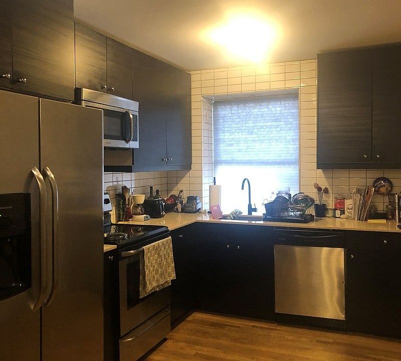 1st image of 333 E 116th St #1