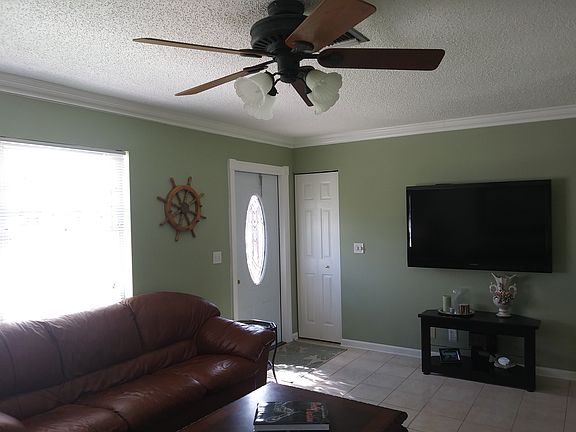 4th image of 7415 Overlook Dr