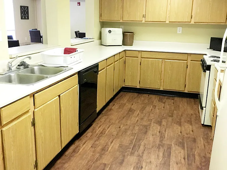 Hunt Park Senior Apartments — Photo 9