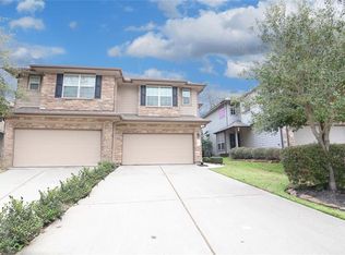 10 Bowerbank Ct, Magnolia, TX 77354
