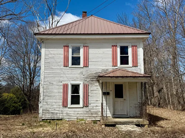 19 Fowler Street, Calais, ME 04619