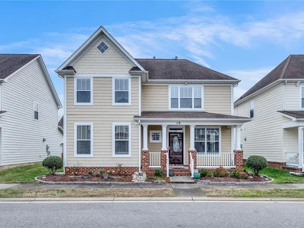 19 Rockingham Dr, Hampton, VA 23669