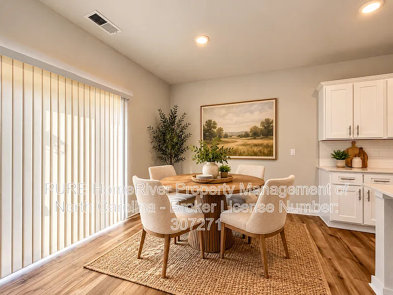 4 bed, 2.5 bath, 1889 sqft, $2,055 — Photo 3
