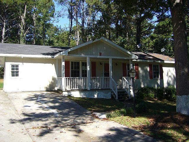 2nd image of 280 Huntington Cir
