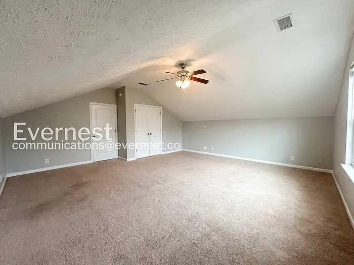 5247 Seward Crossing Blvd — Photo 11