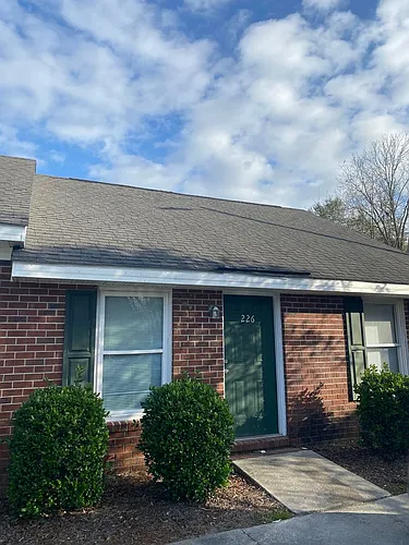 230 Lanier Dr Photo 1