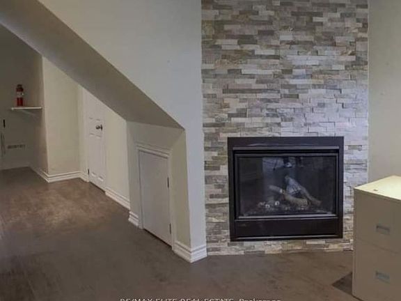 5th image of 155 Rideau Dr #Basement