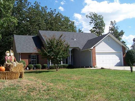 1st image of 3012 Waycross Dr