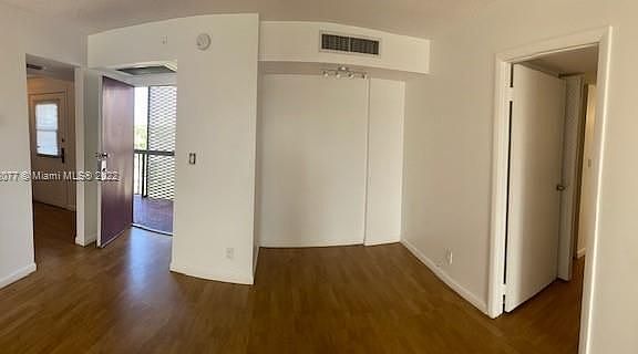 5th image of 3101 N Country Club Dr APT 701