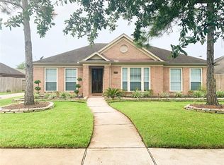 2914 Laguna Shores Ln, League City, TX 77573