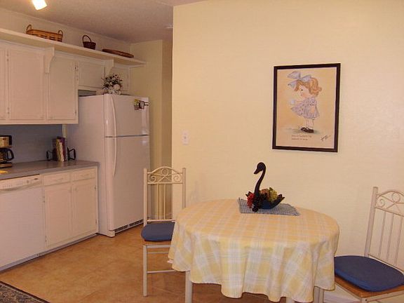4th image of 120 Hickory Dr