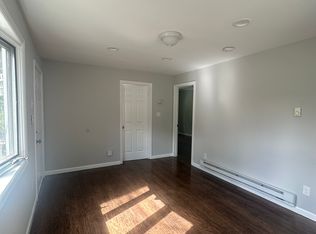 75 Pt Pleasant Rd, Hopatcong, NJ 07843