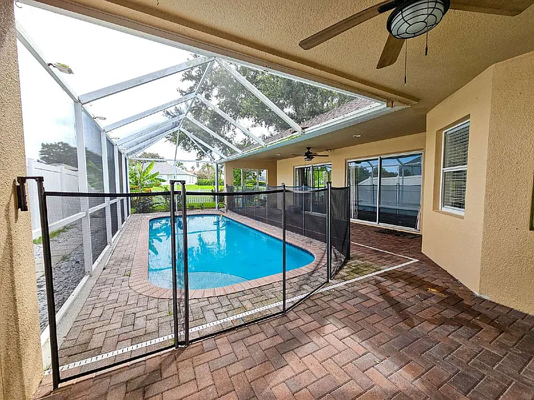 3621 Tipperary Dr — Photo 42