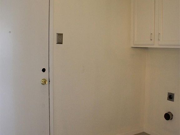 4th image of 1409 Harvest Glen Dr