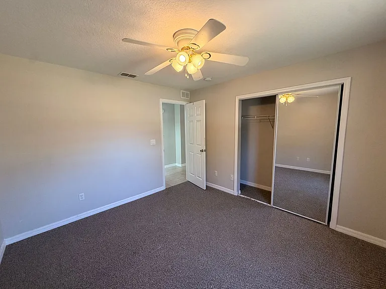 527 Terrier Way — Photo 13