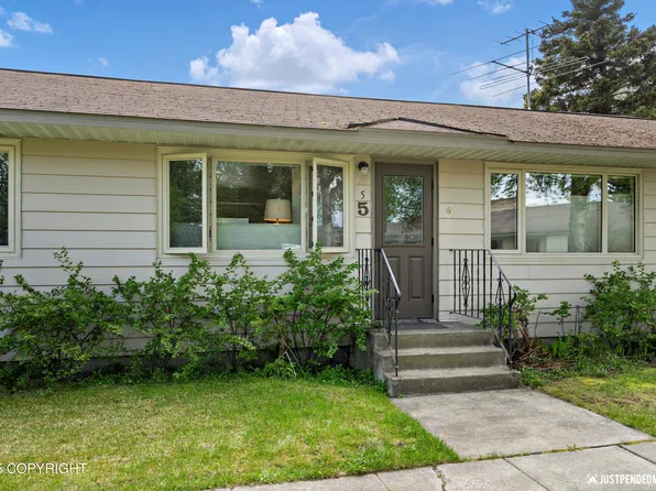 1015 Beech Ln APT 5, Anchorage, AK 99501