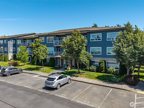 2nd image of 504 Darby Drive #211