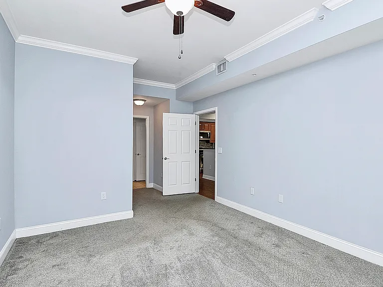 300 W 5th St #315 — Photo 15