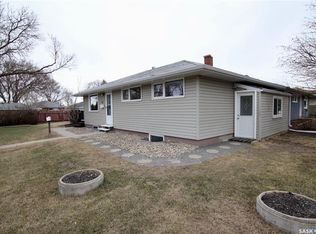 303 Royal St, Regina, SK S4R4Y2