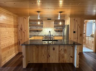 141 Broad Creek Rd, New Bern, NC 28560