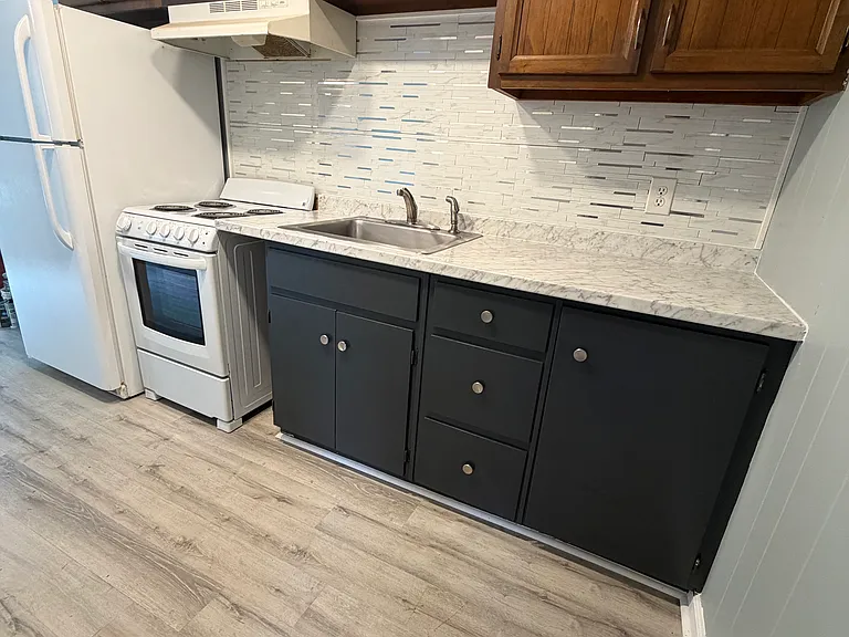 Lockewood Dr — Photo 4