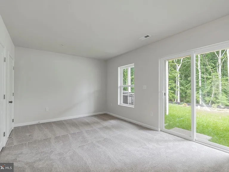 5616 Ludlow Pl — Photo 9