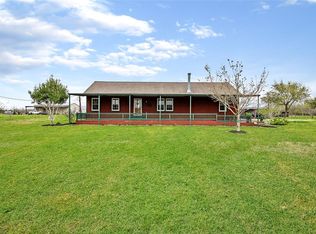 1207 County Road 62, Rosharon, TX 77583