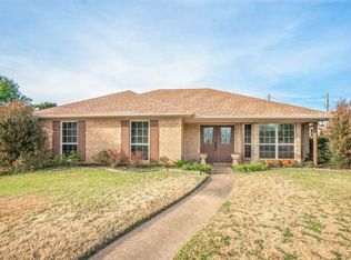 1610 Shady Creek Cir, Henderson, TX 75652