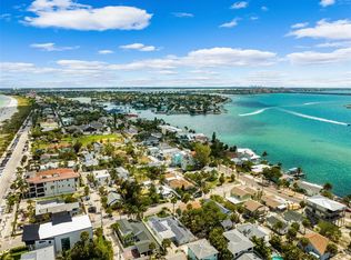 106 13th Ave, Saint Pete Beach, FL 33706