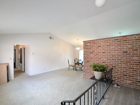 3rd image of 6136 Beaumont Ave