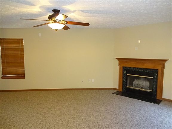 3rd image of 6765 Wimbledon Dr