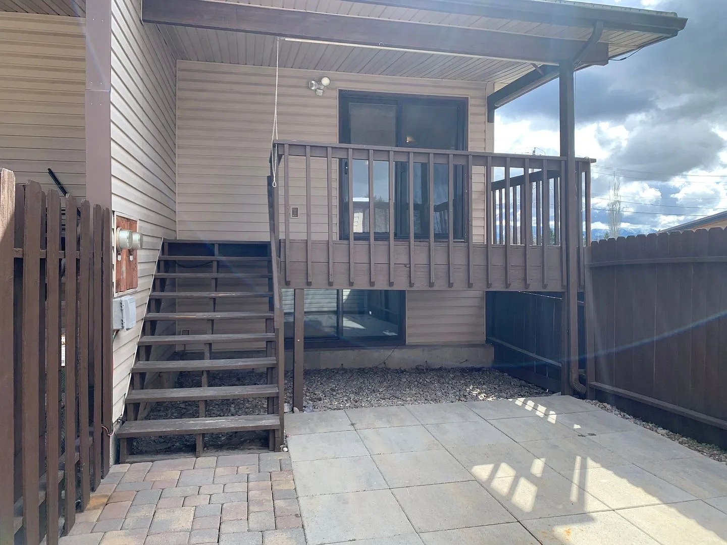 Updated 2 Bedroom 1.5 Bath Townhome Walking Distance To Downtown Whitefish — Photo 2