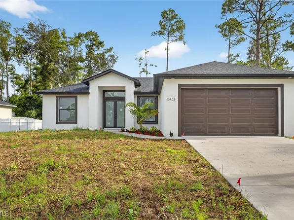 5432 Benton St, Lehigh Acres, FL 33971
