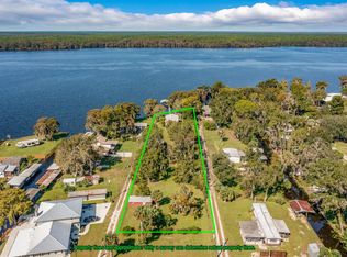 115 Sullivan Dr, Crescent City, FL 32112