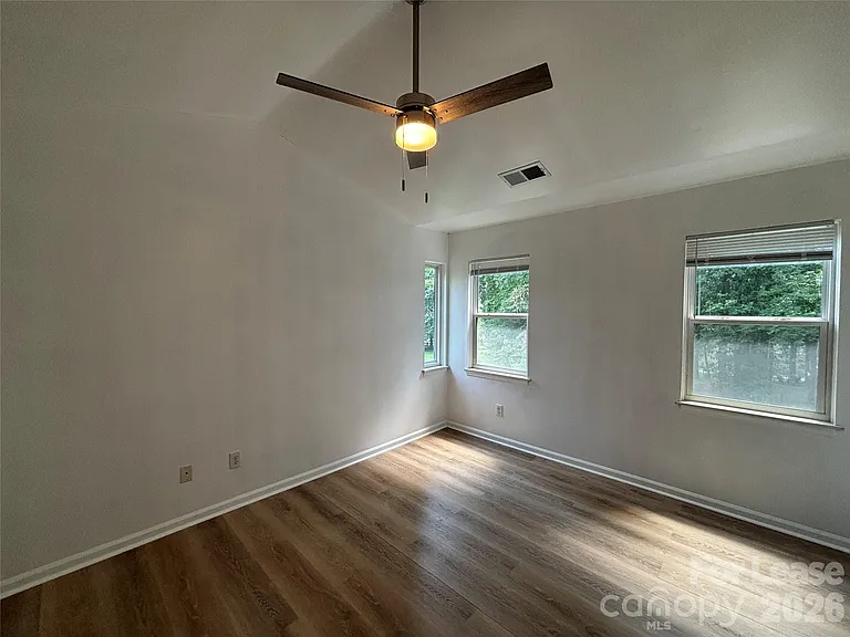 9419 Oren Thompson Rd — Photo 19