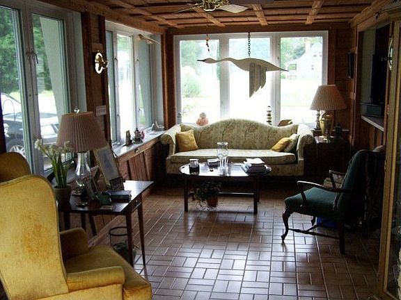 5th image of 1057 Boaters Way #B