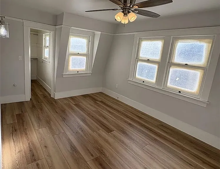 277 N Orange St — Photo 8