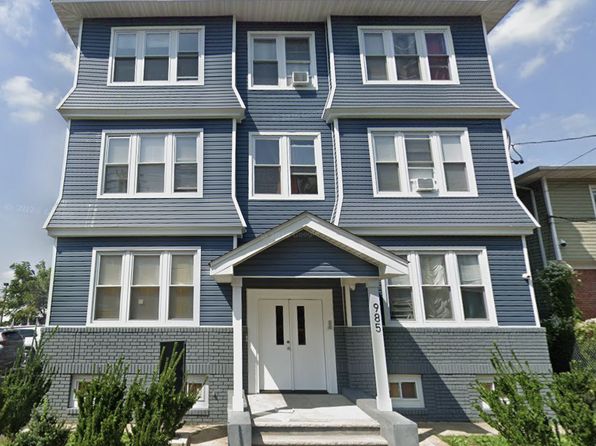 985 Grove St #3R