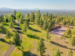 63225 Lookout Dr, Bend, OR 97703