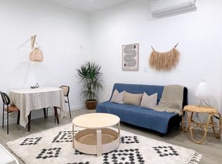 4662 W 9th St, Los Angeles, CA 90019