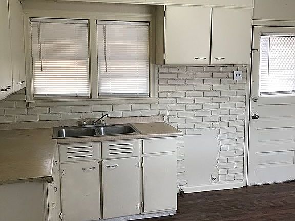 5th image of 6112 Avenue S