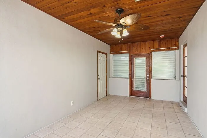 4325 S Coolidge Ave — Photo 18