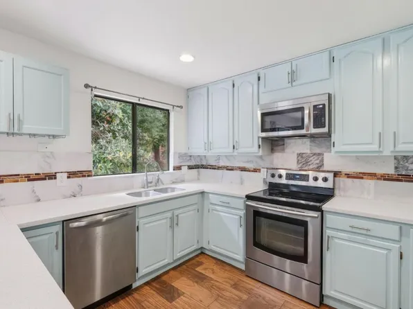 21564 Mary Alice Way, Los Gatos, CA 95033