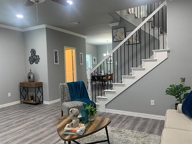1st image of 2385 Homewood Ln