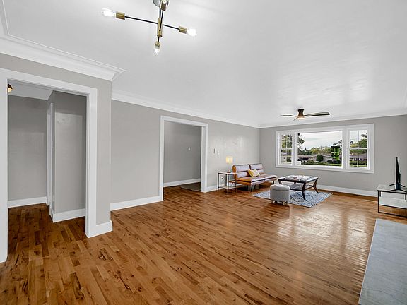 4th image of 5650 Adams Ct