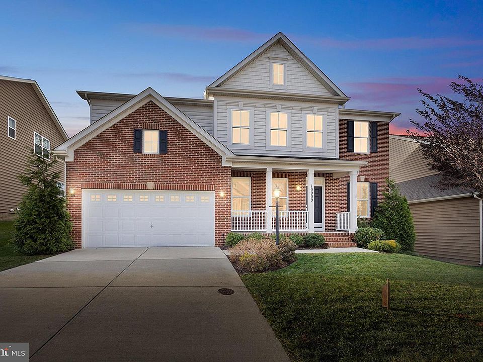 1st image of 10909 Lace Leaf Ln