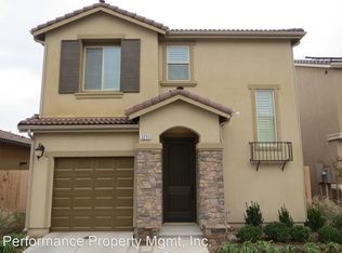 3253 Monviso Ln, Clovis, CA 93619