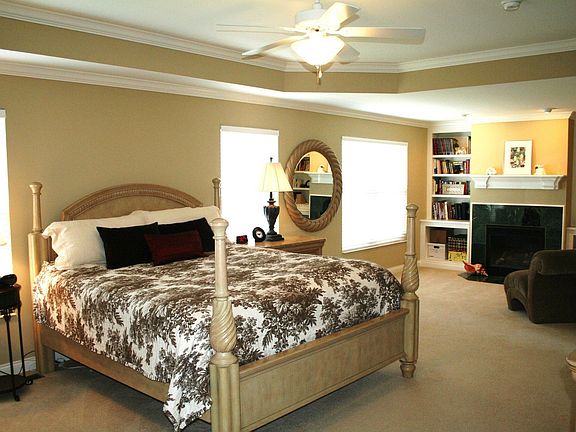5th image of 1475 Indian Bluffs Dr